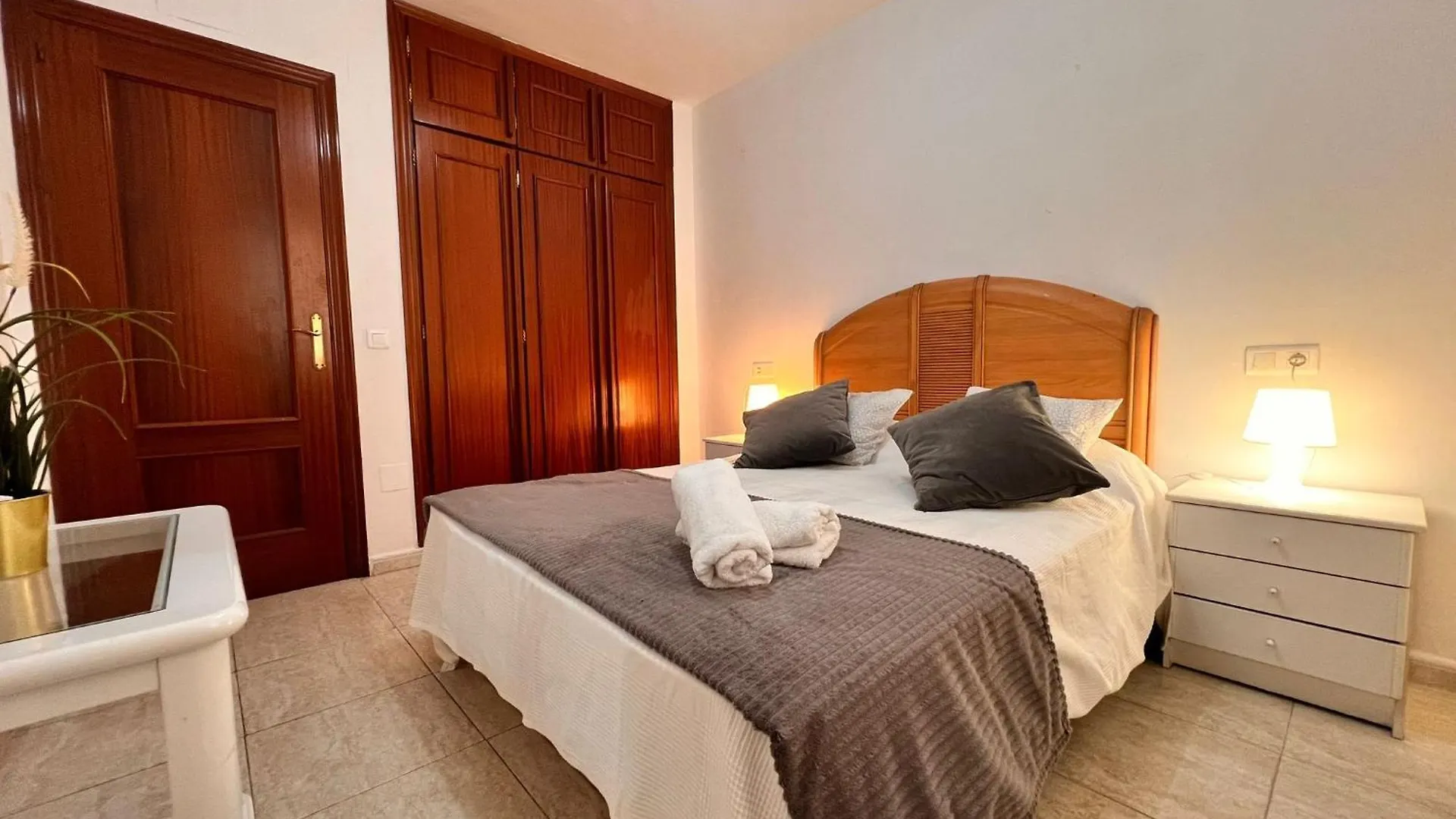 Apartamento A 200 Metros De La Playa Apartment La Cala De Mijas Spain
