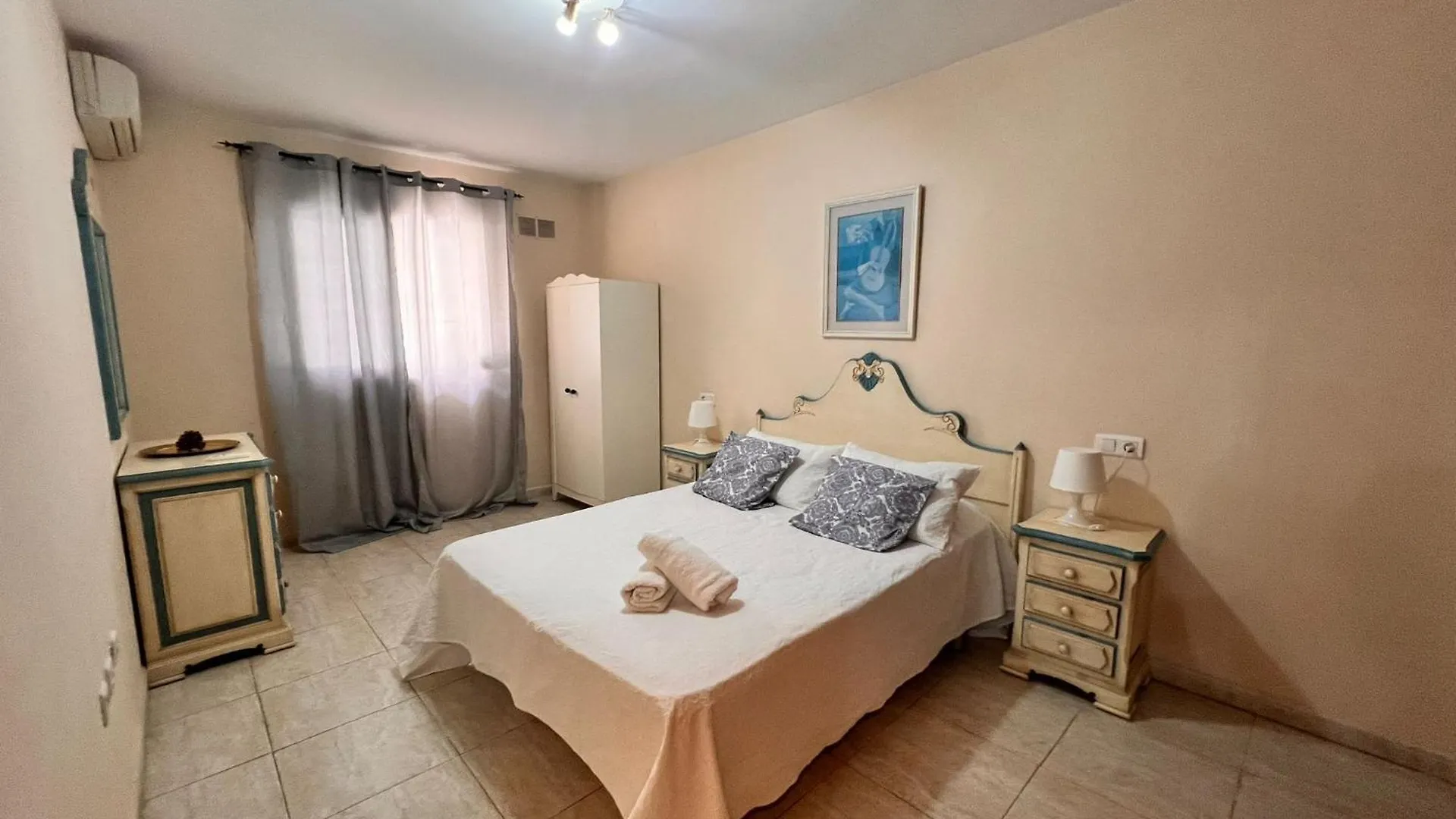 Apartamento A 200 Metros De La Playa Apartment La Cala De Mijas Spain